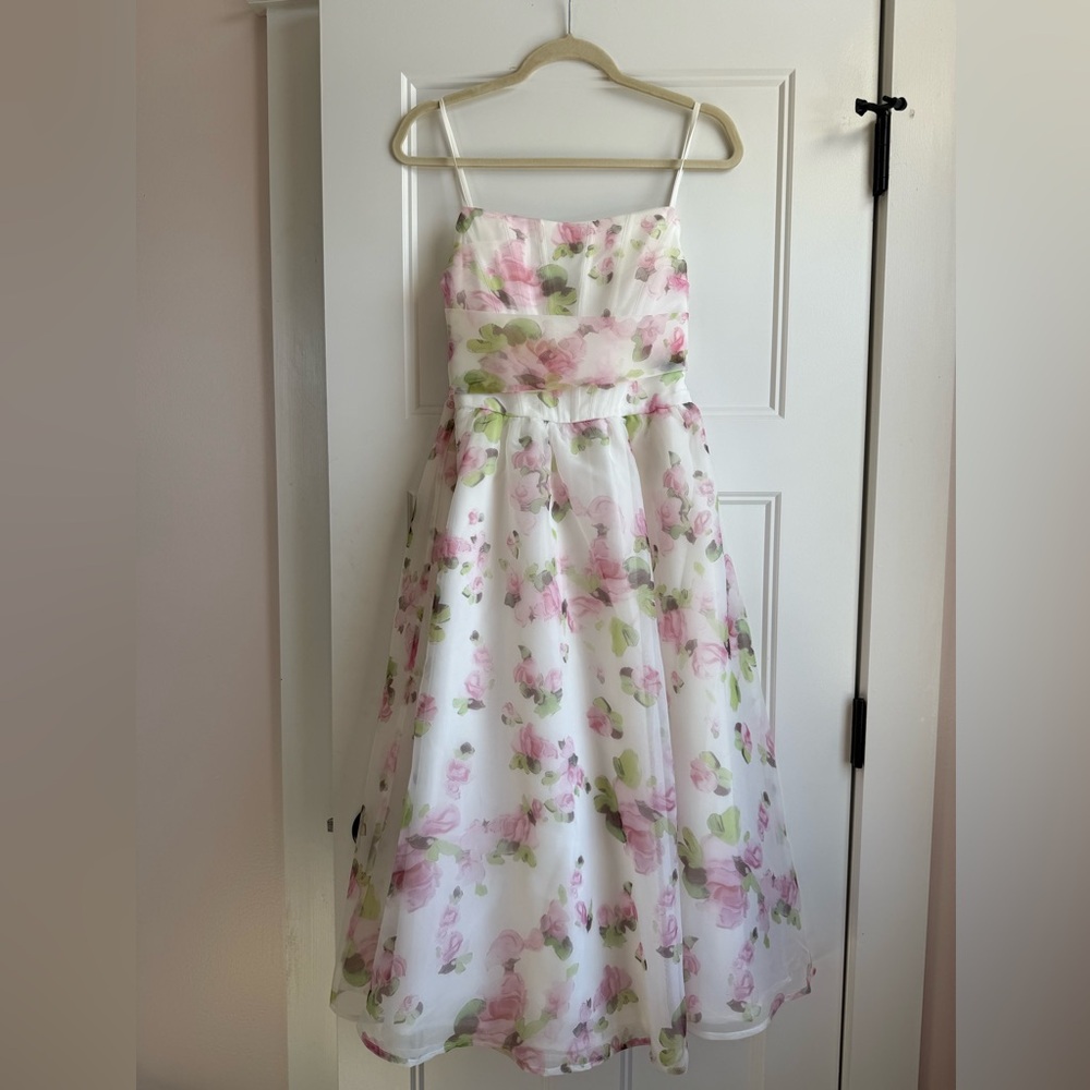 COPY- Milla lookalike Apple blossom chiffon floral derby dress